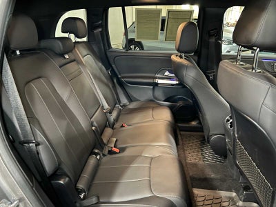 2025 Mercedes-Benz GLB 250 4MATIC® SUV