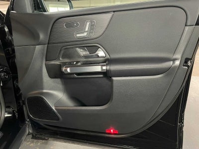 2026 Mercedes-Benz GLB 250 4MATIC® SUV