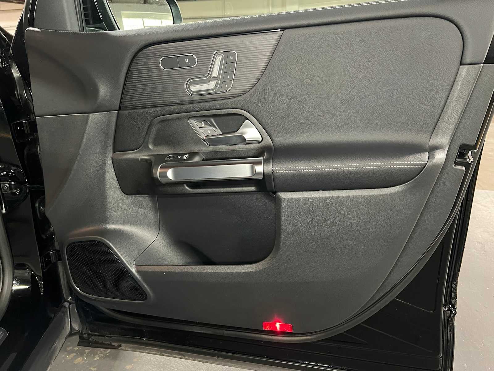 2026 Mercedes-Benz GLB 250 4MATIC® SUV