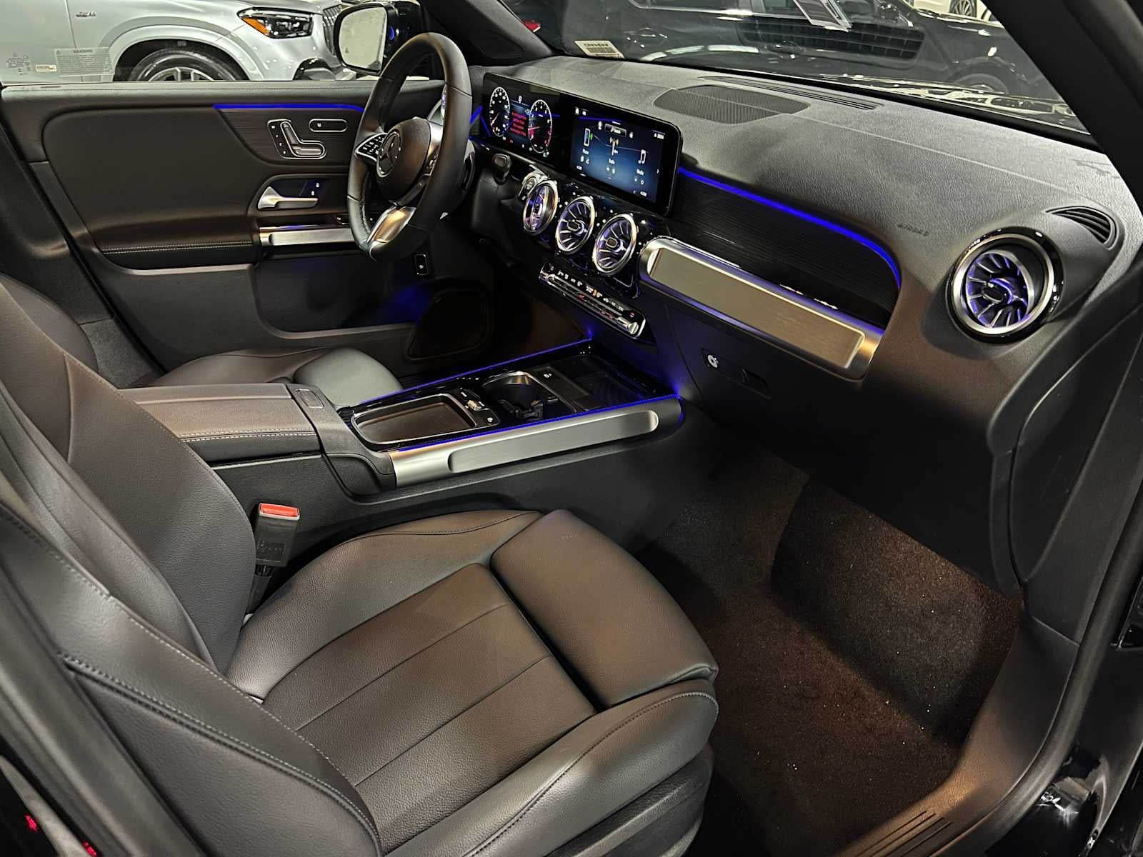 2026 Mercedes-Benz GLB 250 4MATIC® SUV