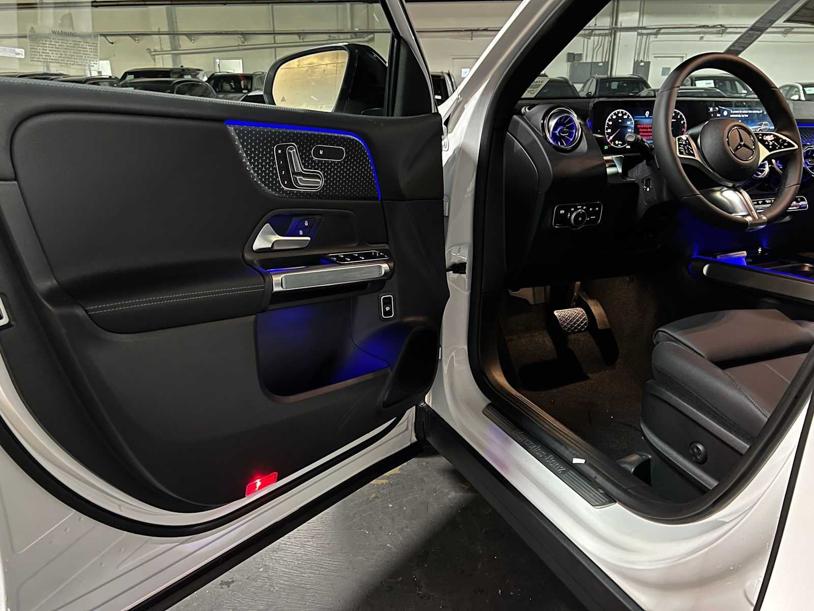 2026 Mercedes-Benz GLB 250 4MATIC® SUV