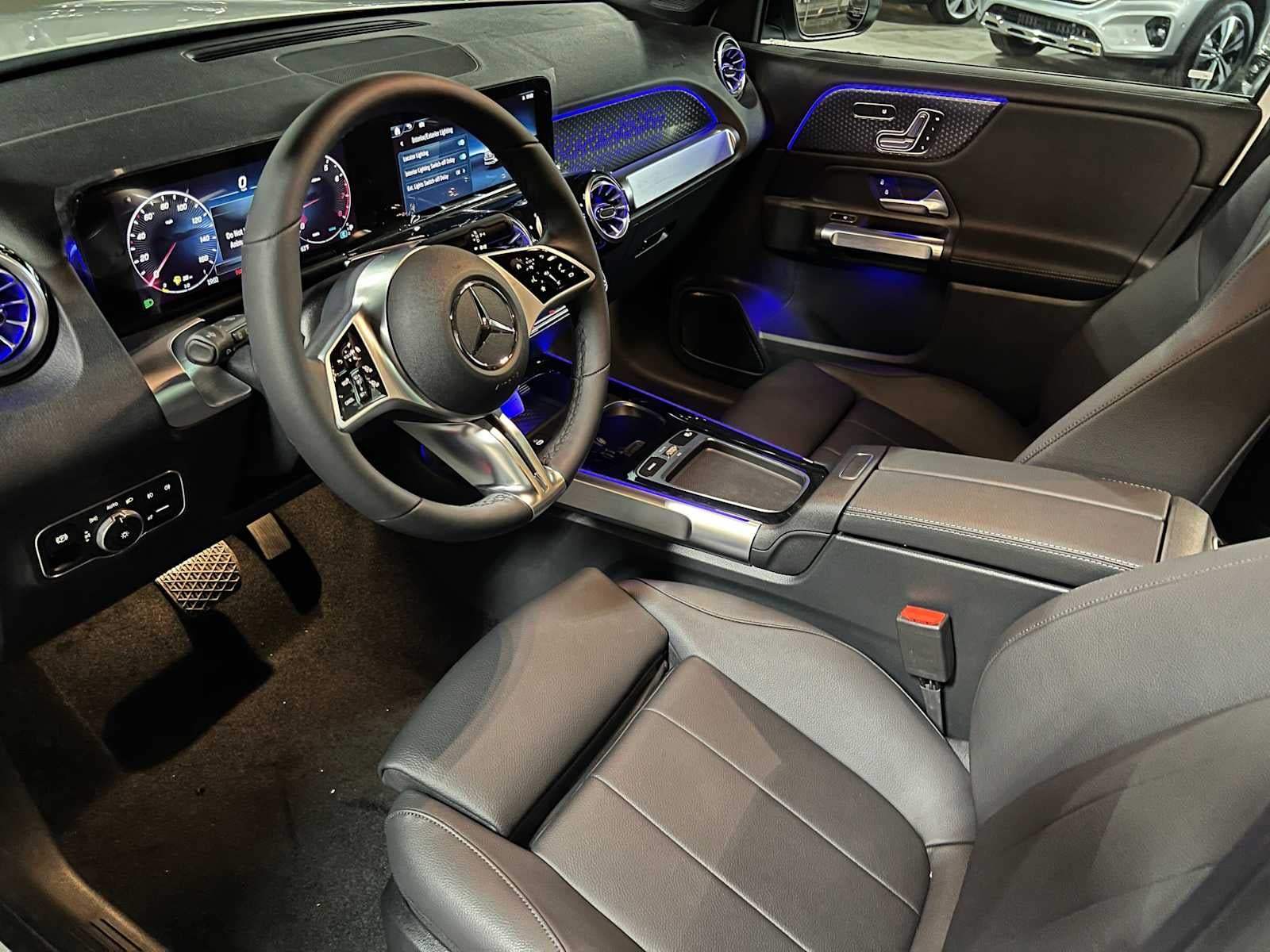 2026 Mercedes-Benz GLB 250 4MATIC® SUV