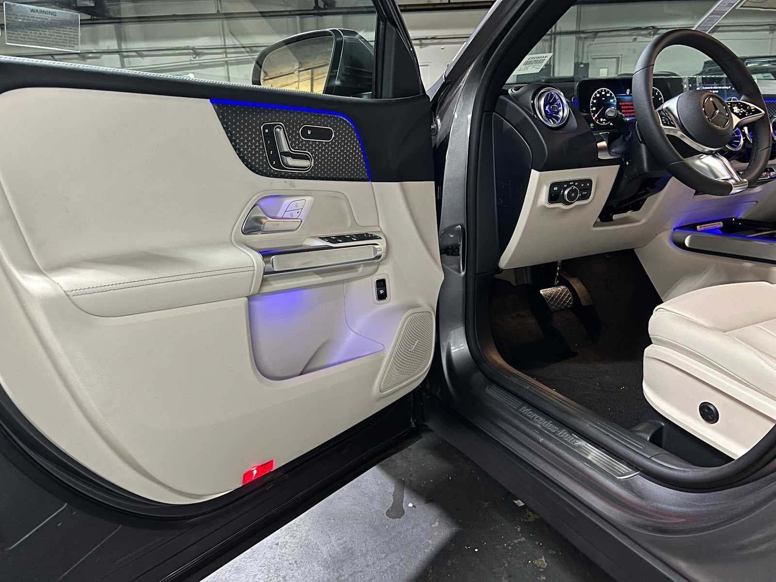 2026 Mercedes-Benz GLB 250 4MATIC® SUV