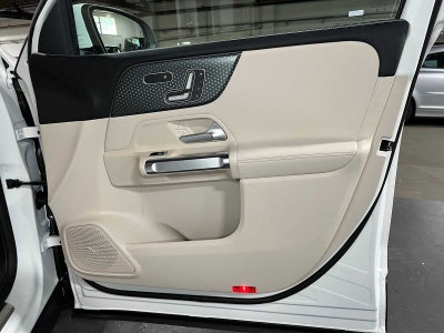 2026 Mercedes-Benz GLB 250 4MATIC® SUV
