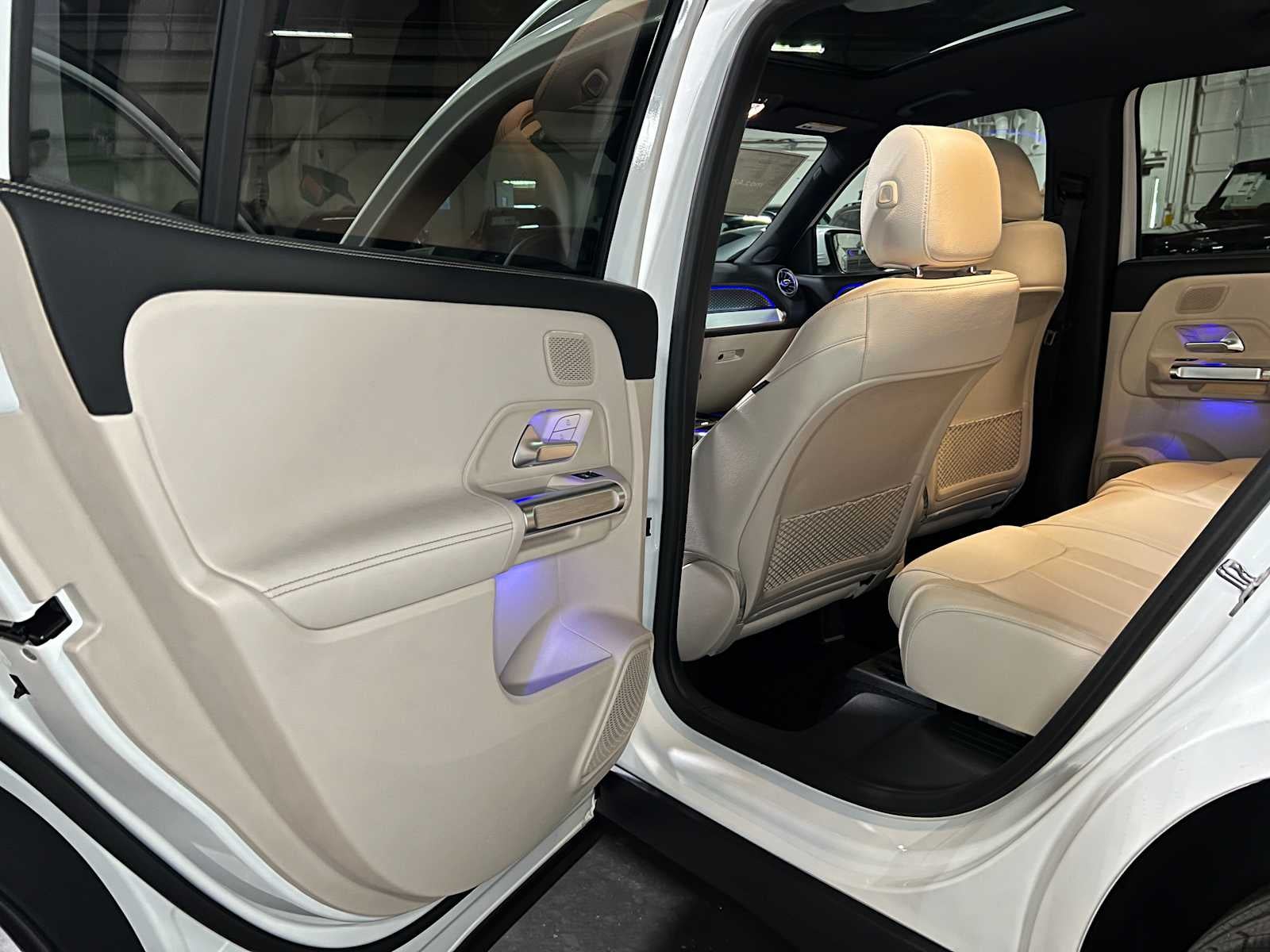 2026 Mercedes-Benz GLB 250 4MATIC® SUV