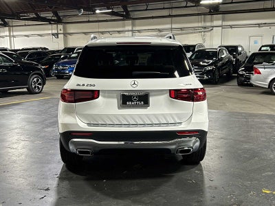 2026 Mercedes-Benz GLB 250 4MATIC® SUV