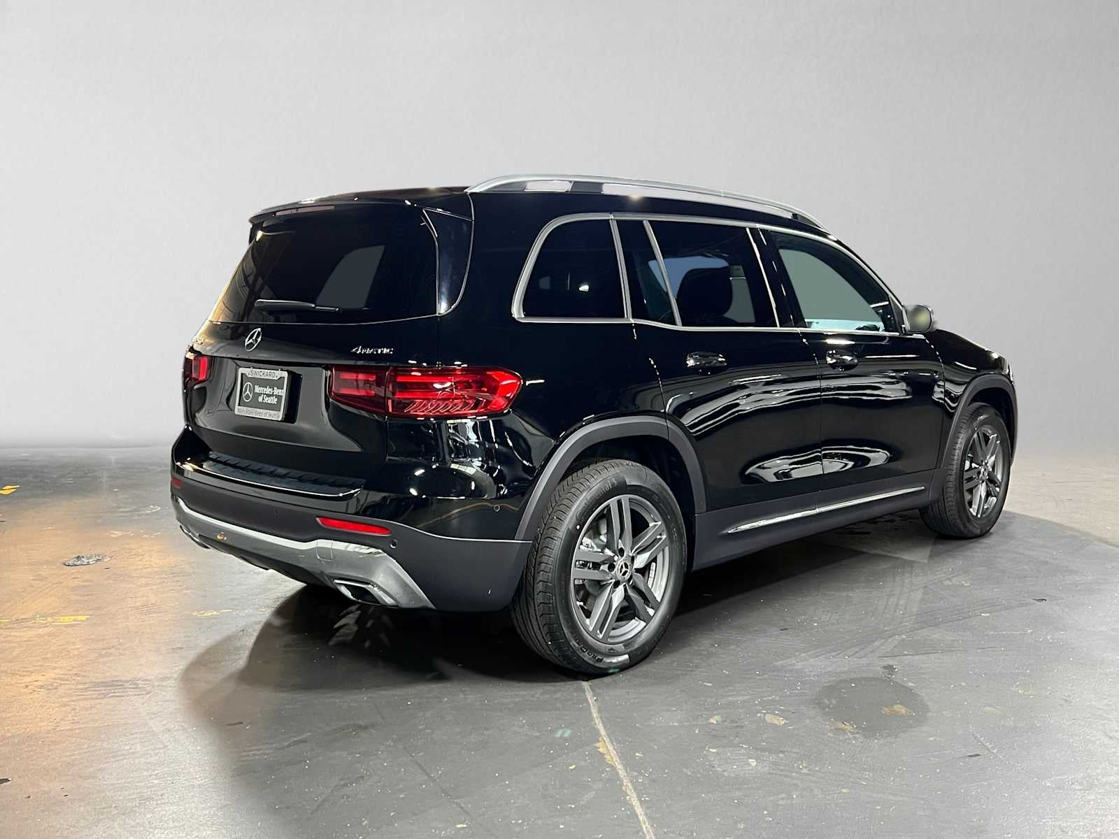 2026 Mercedes-Benz GLB 250 4MATIC® SUV