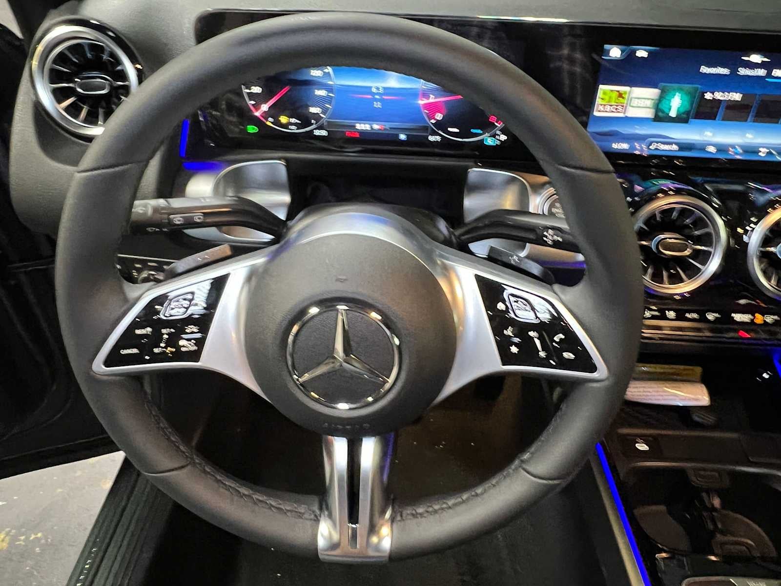 2026 Mercedes-Benz GLB 250 4MATIC® SUV