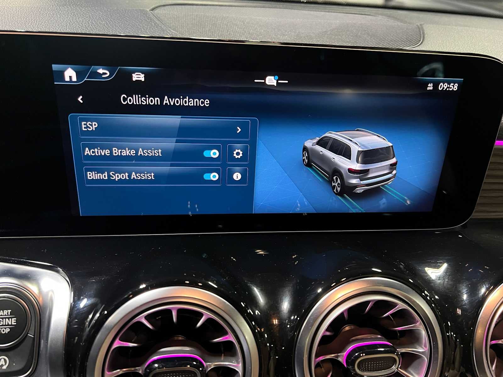2026 Mercedes-Benz GLB 250 4MATIC® SUV