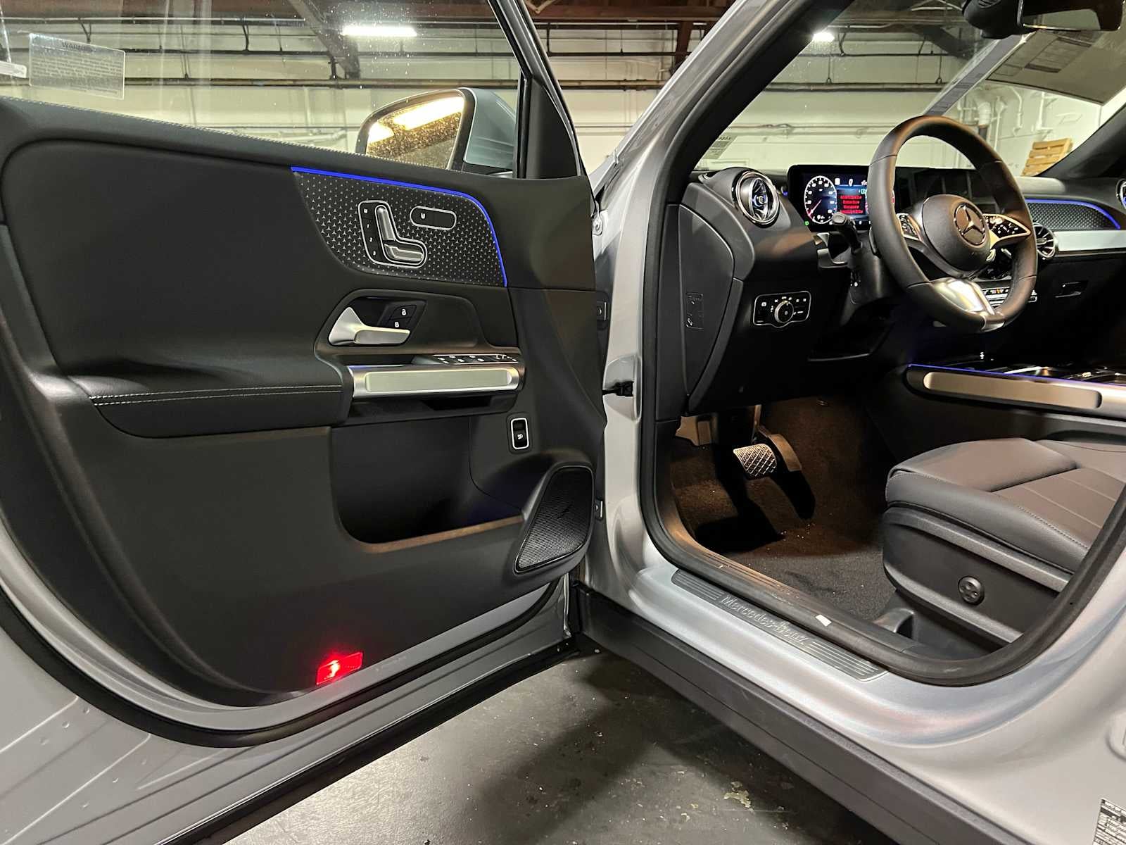 2026 Mercedes-Benz GLB 250 4MATIC® SUV