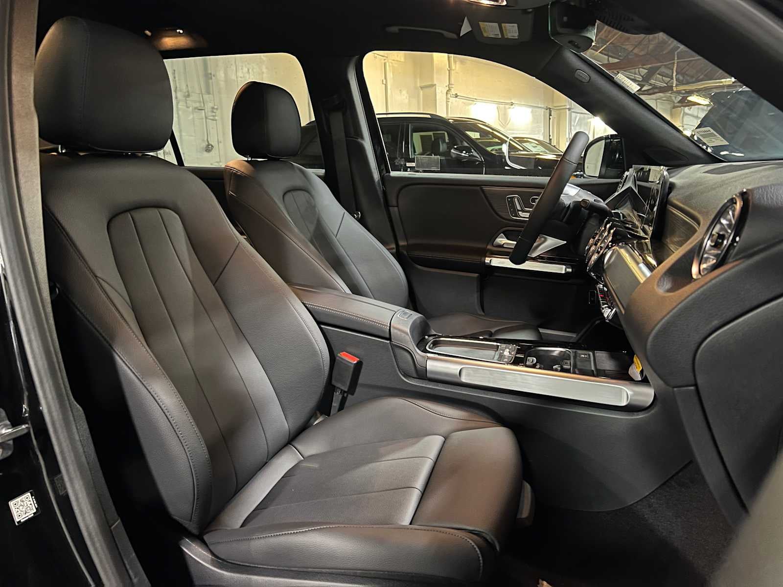 2026 Mercedes-Benz GLB 250 4MATIC® SUV