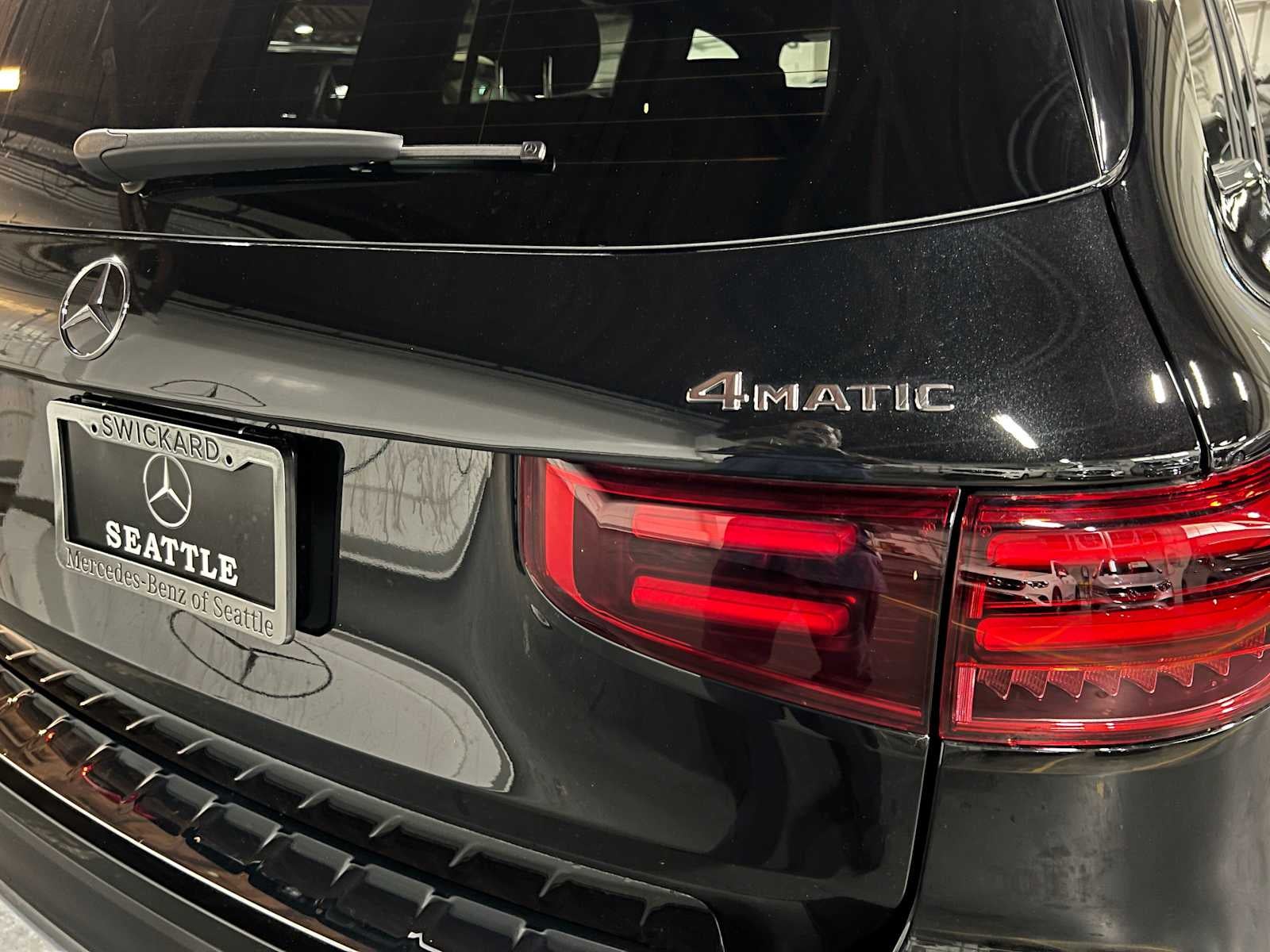 2026 Mercedes-Benz GLB 250 4MATIC® SUV