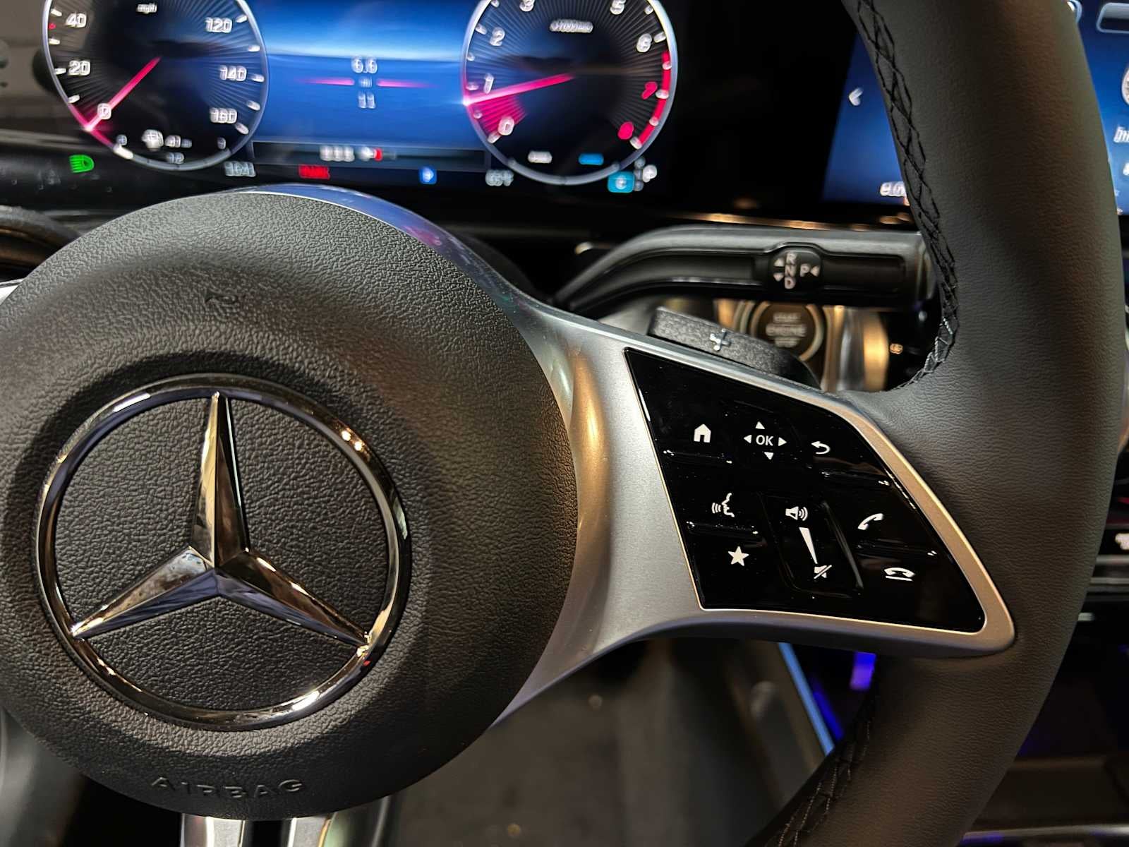 2026 Mercedes-Benz GLB 250 4MATIC® SUV
