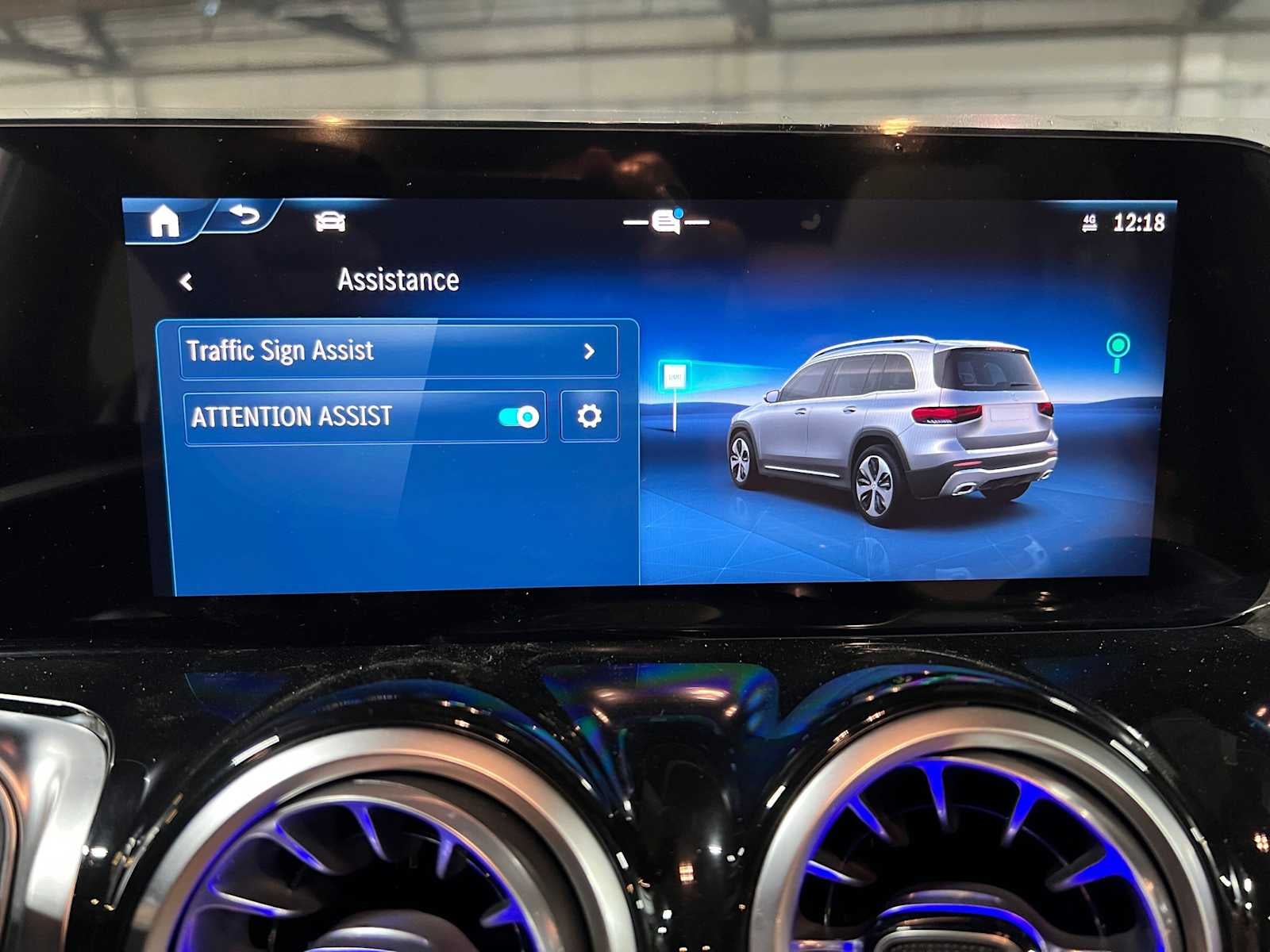2026 Mercedes-Benz GLB 250 4MATIC® SUV