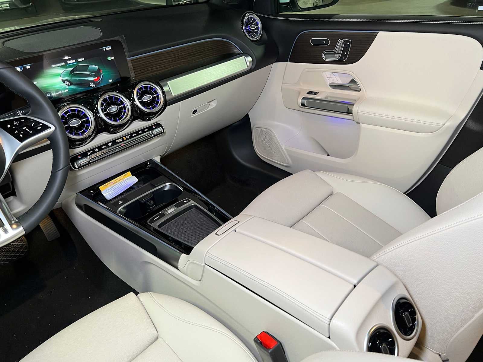 2026 Mercedes-Benz GLB 250 4MATIC® SUV