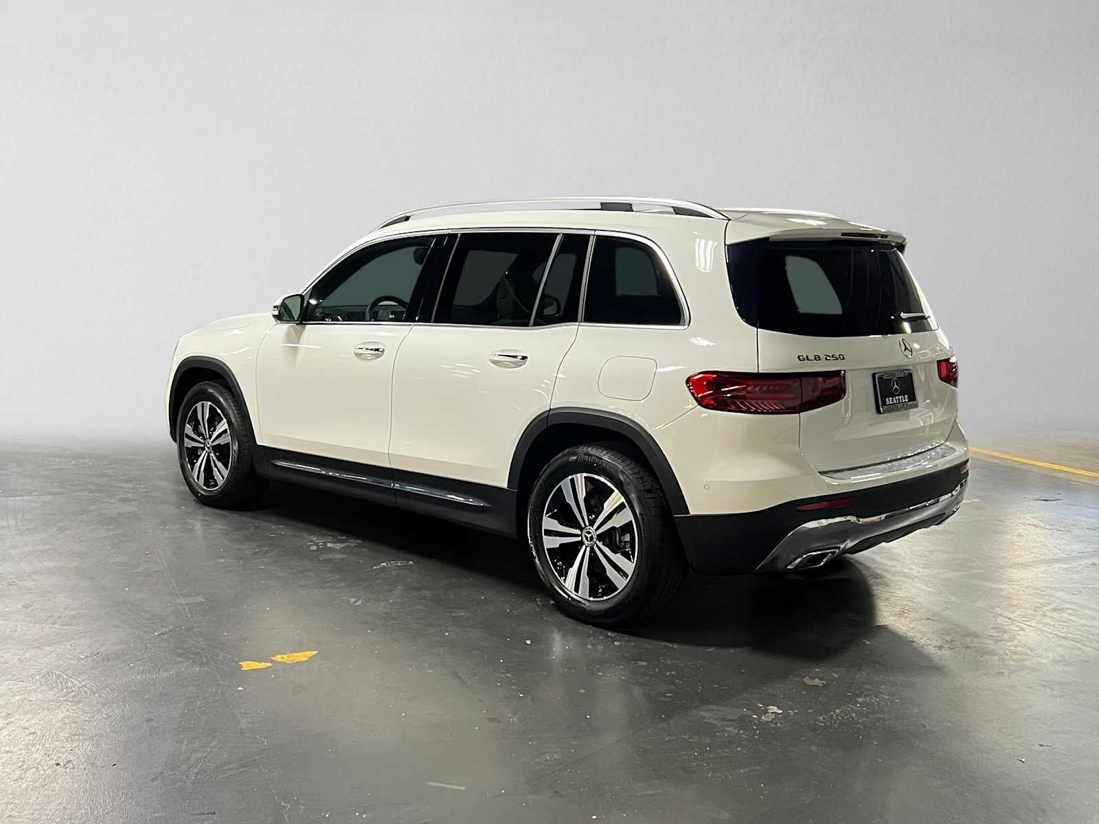 2026 Mercedes-Benz GLB 250 4MATIC® SUV