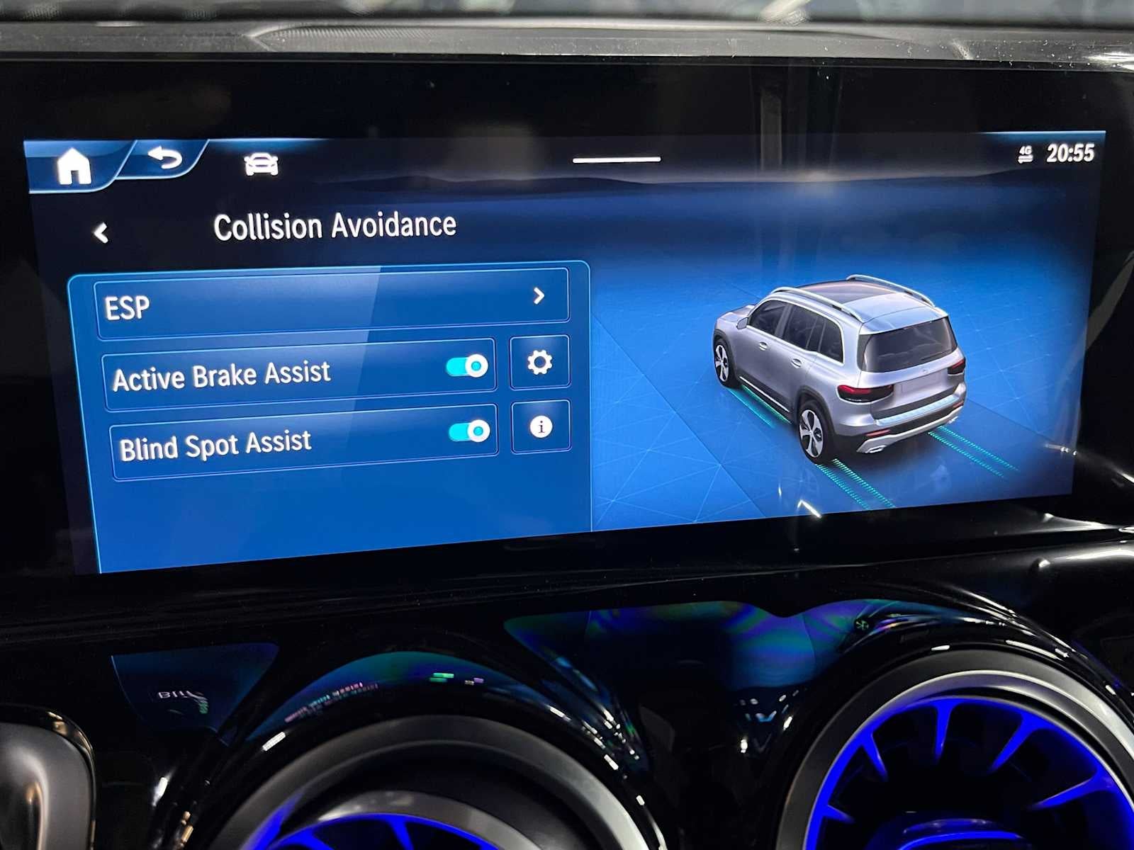 2026 Mercedes-Benz GLB 250 4MATIC® SUV