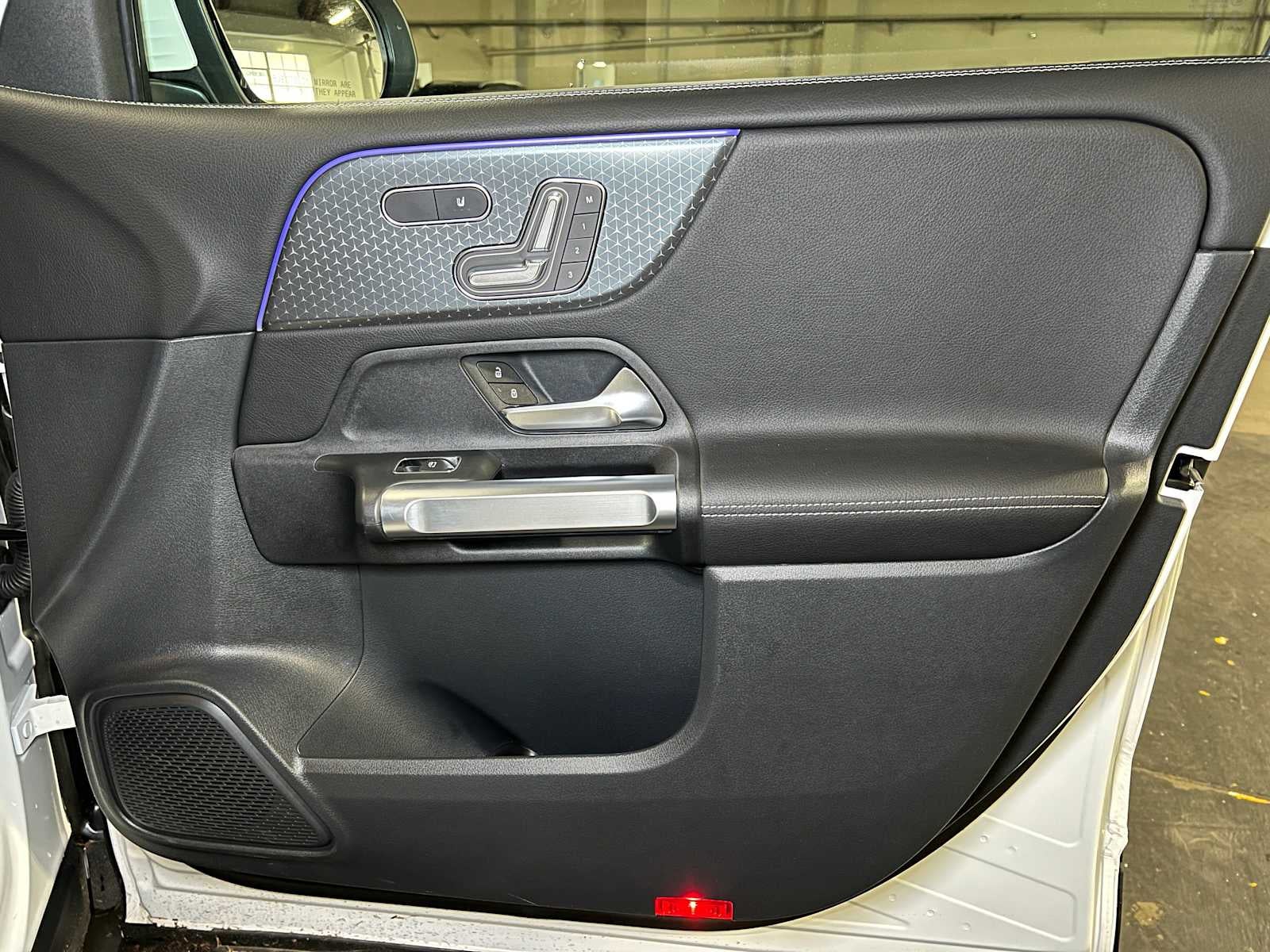 2025 Mercedes-Benz GLB GLB 250