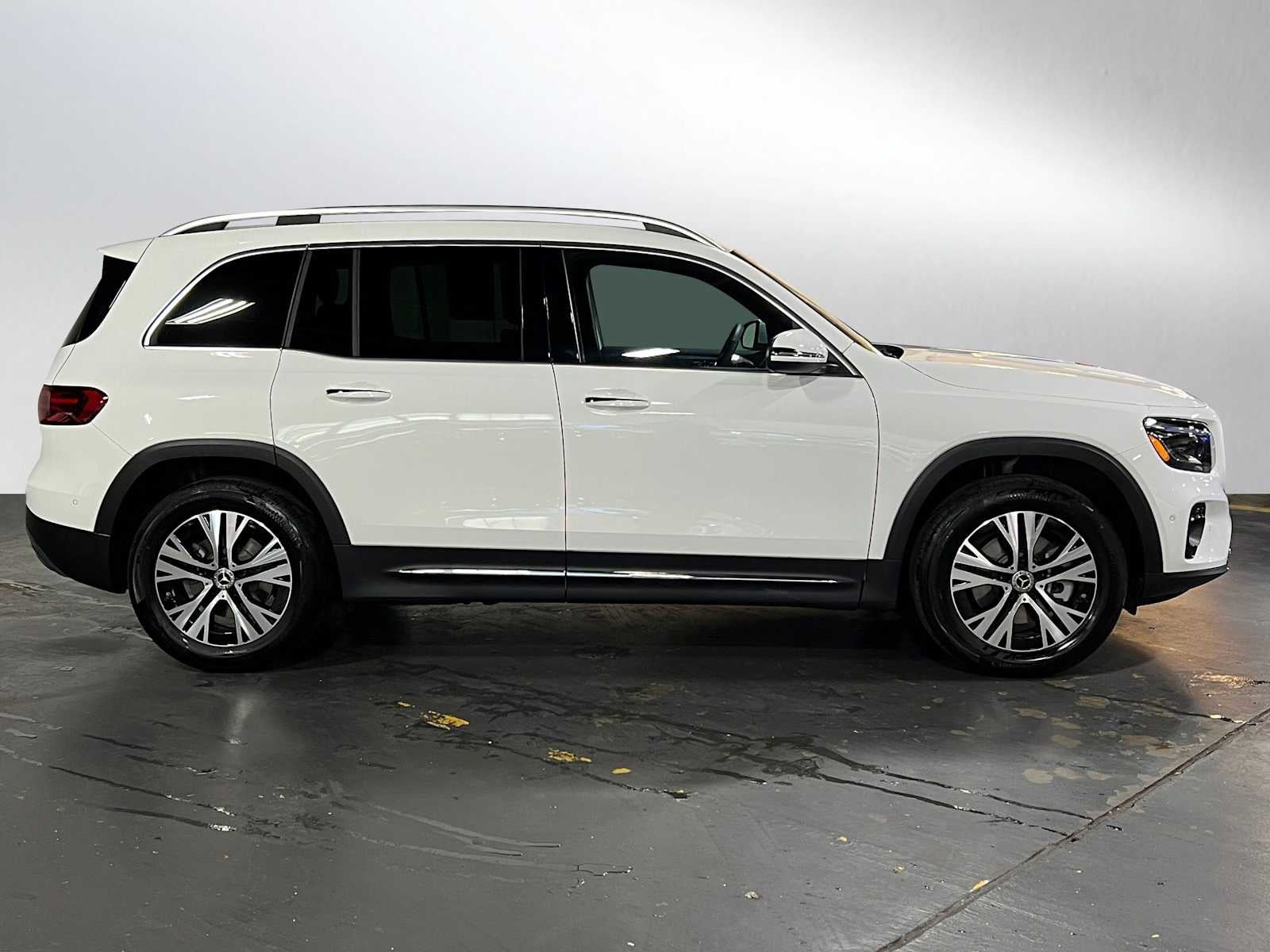 2025 Mercedes-Benz GLB GLB 250