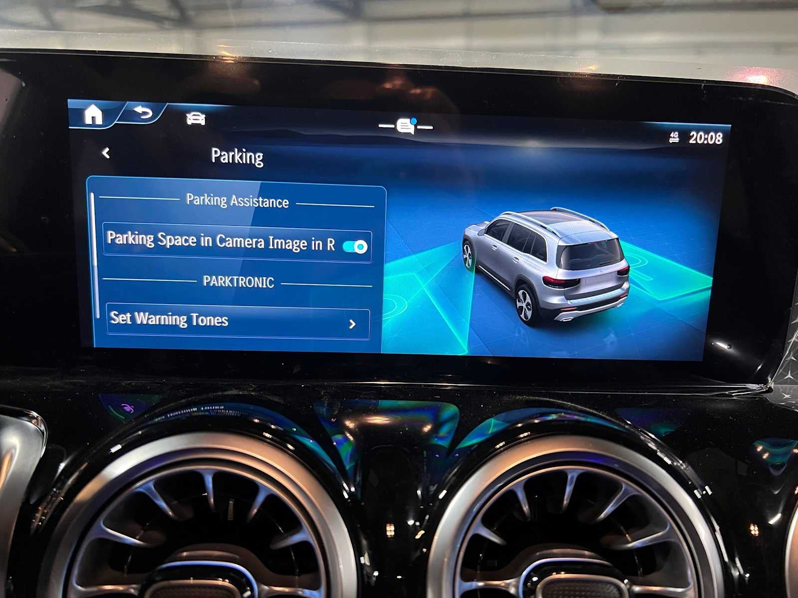 2026 Mercedes-Benz GLB 250 4MATIC® SUV