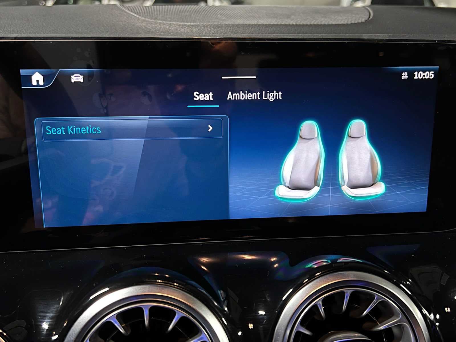 2026 Mercedes-Benz GLA 250 4MATIC® SUV