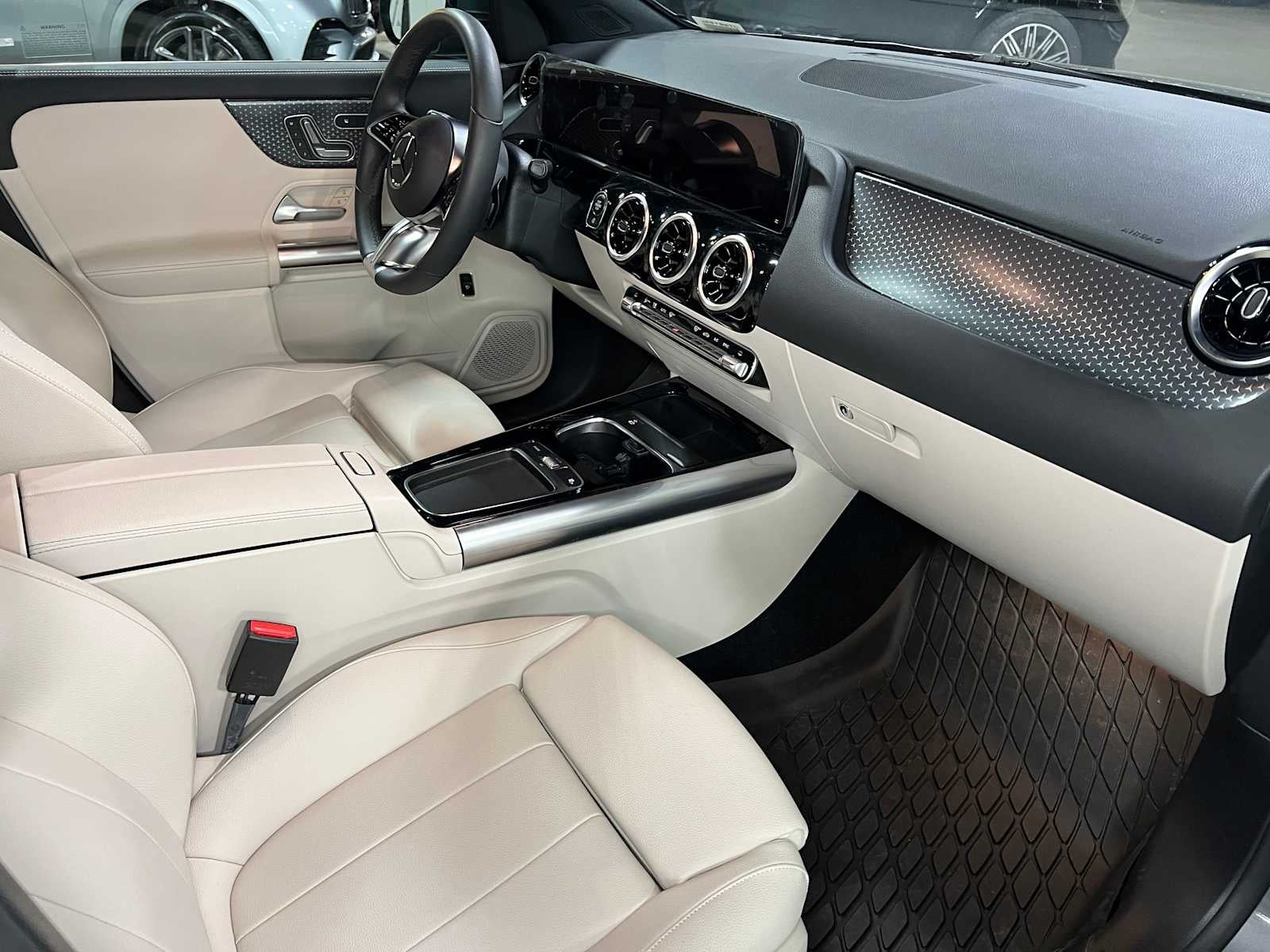 2026 Mercedes-Benz GLA 250 4MATIC® SUV