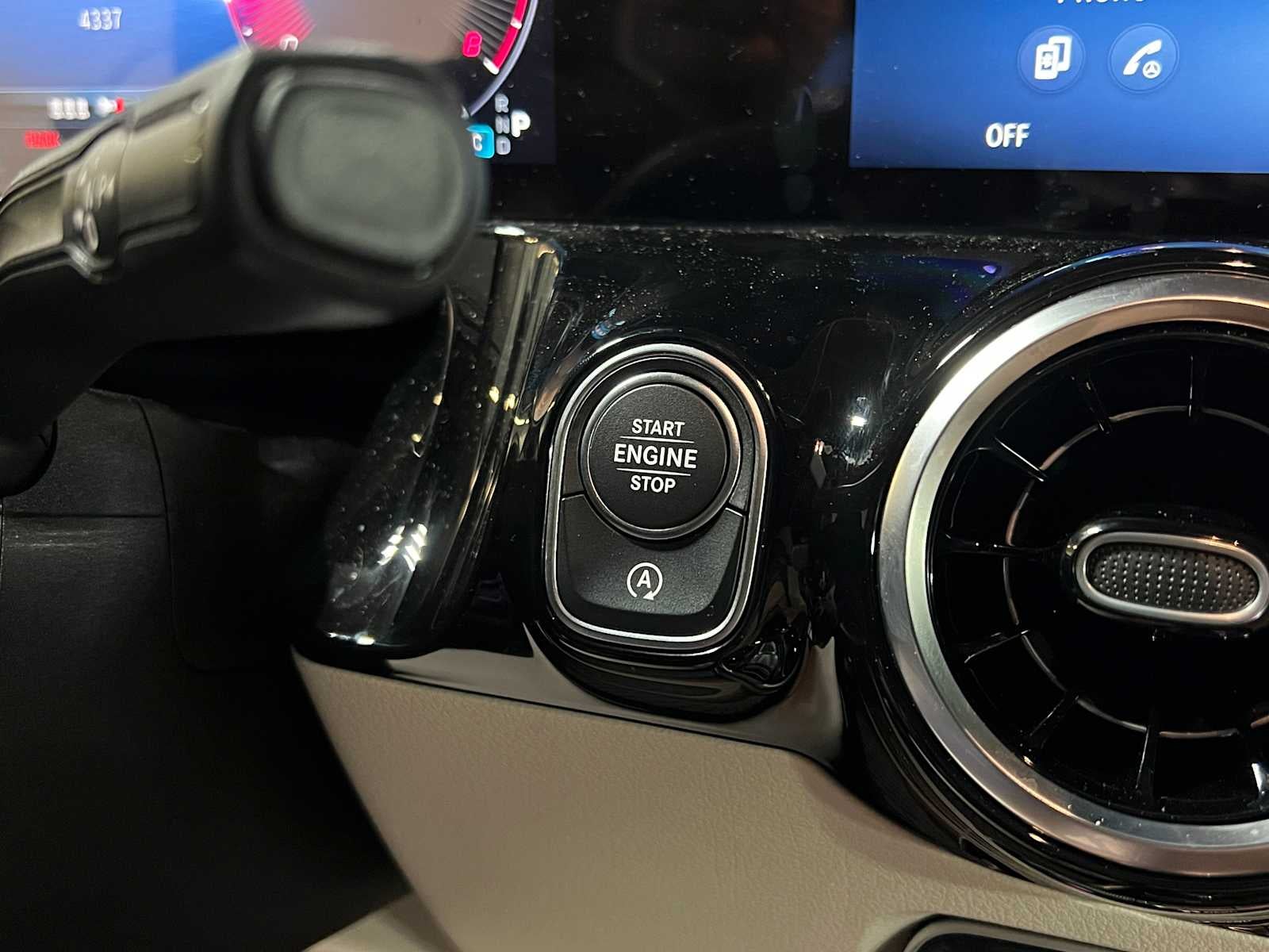 2026 Mercedes-Benz GLA 250 4MATIC® SUV