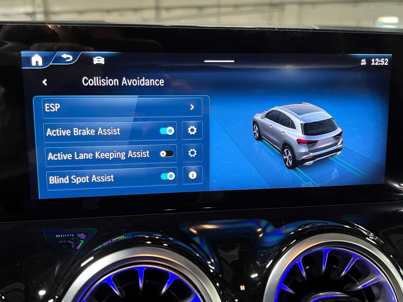 2026 Mercedes-Benz GLA 250 4MATIC® SUV