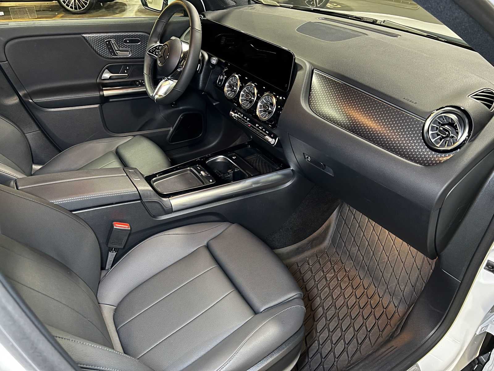 2026 Mercedes-Benz GLA 250 4MATIC® SUV
