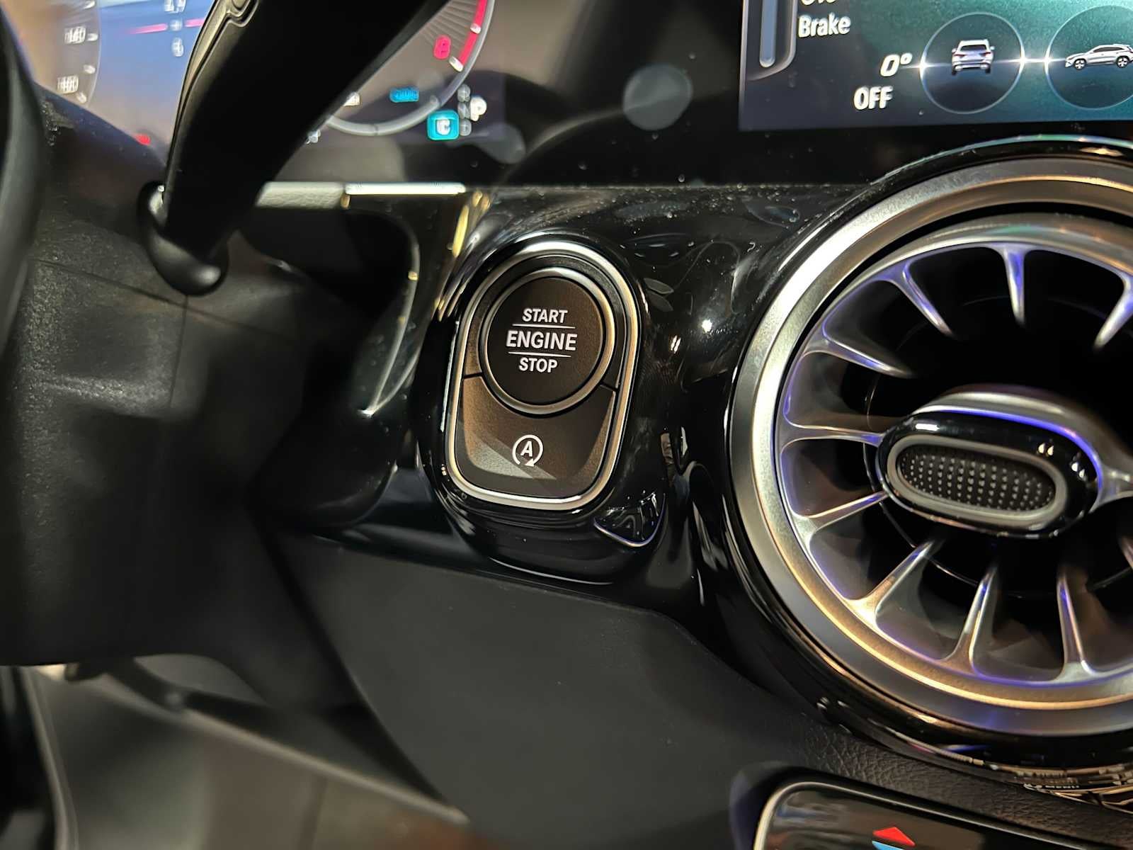 2026 Mercedes-Benz GLA 250 4MATIC® SUV