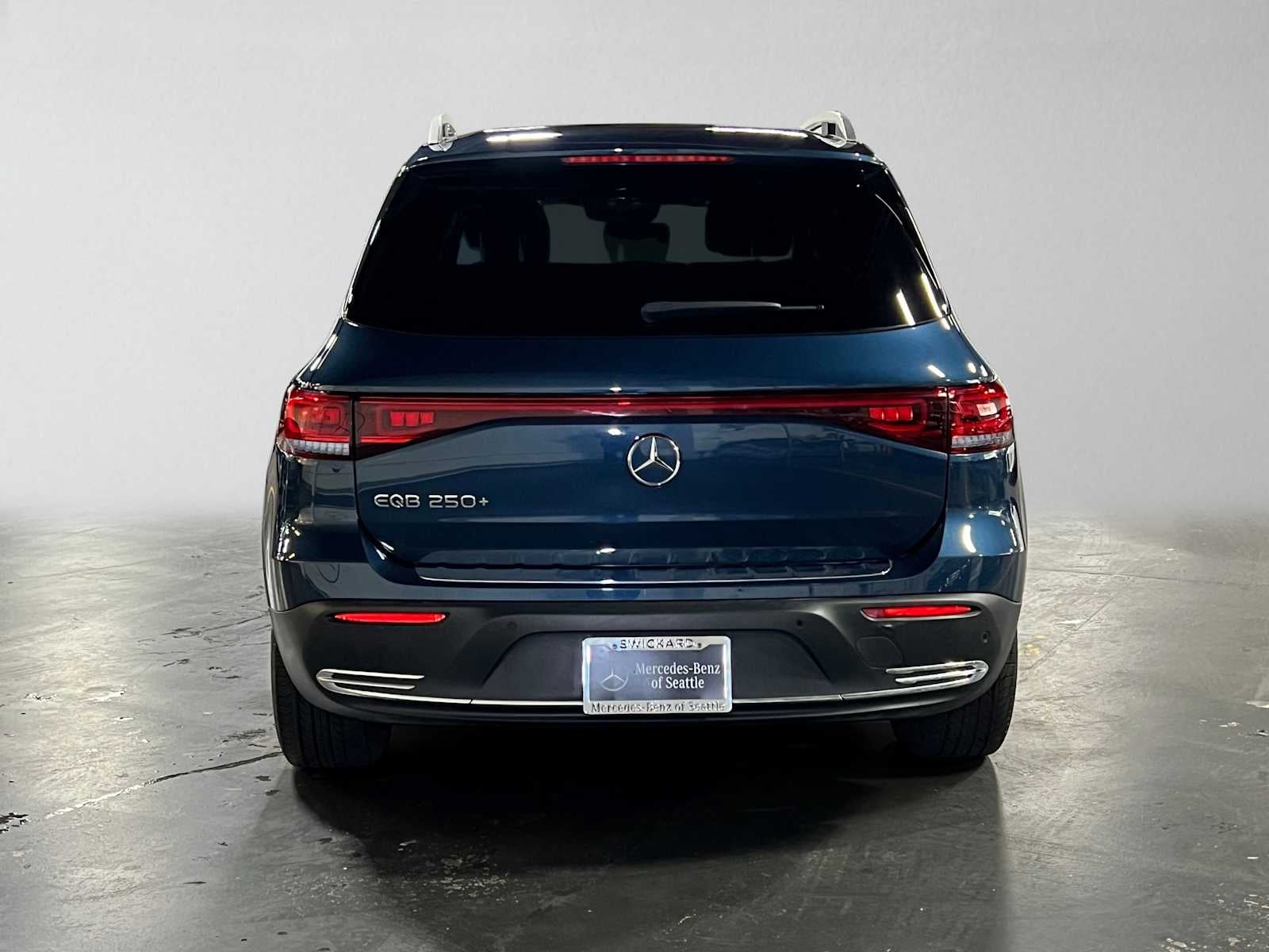 2023 Mercedes-Benz EQB 250+ SUV