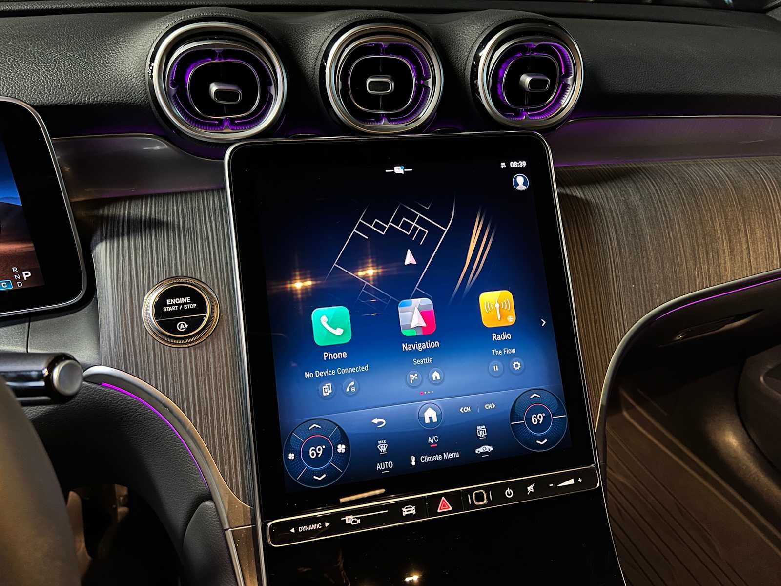 2025 Mercedes-Benz GLC GLC 300