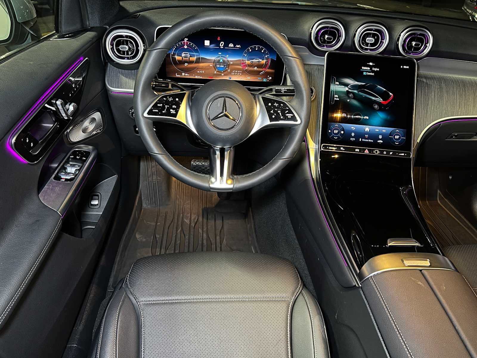 2025 Mercedes-Benz GLC GLC 300