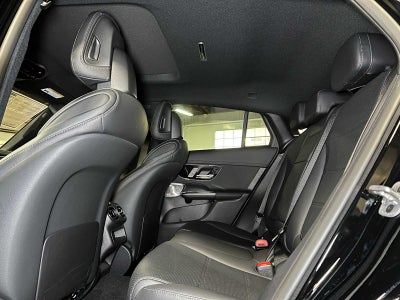 2026 Mercedes-Benz GLC 300 GLC 300