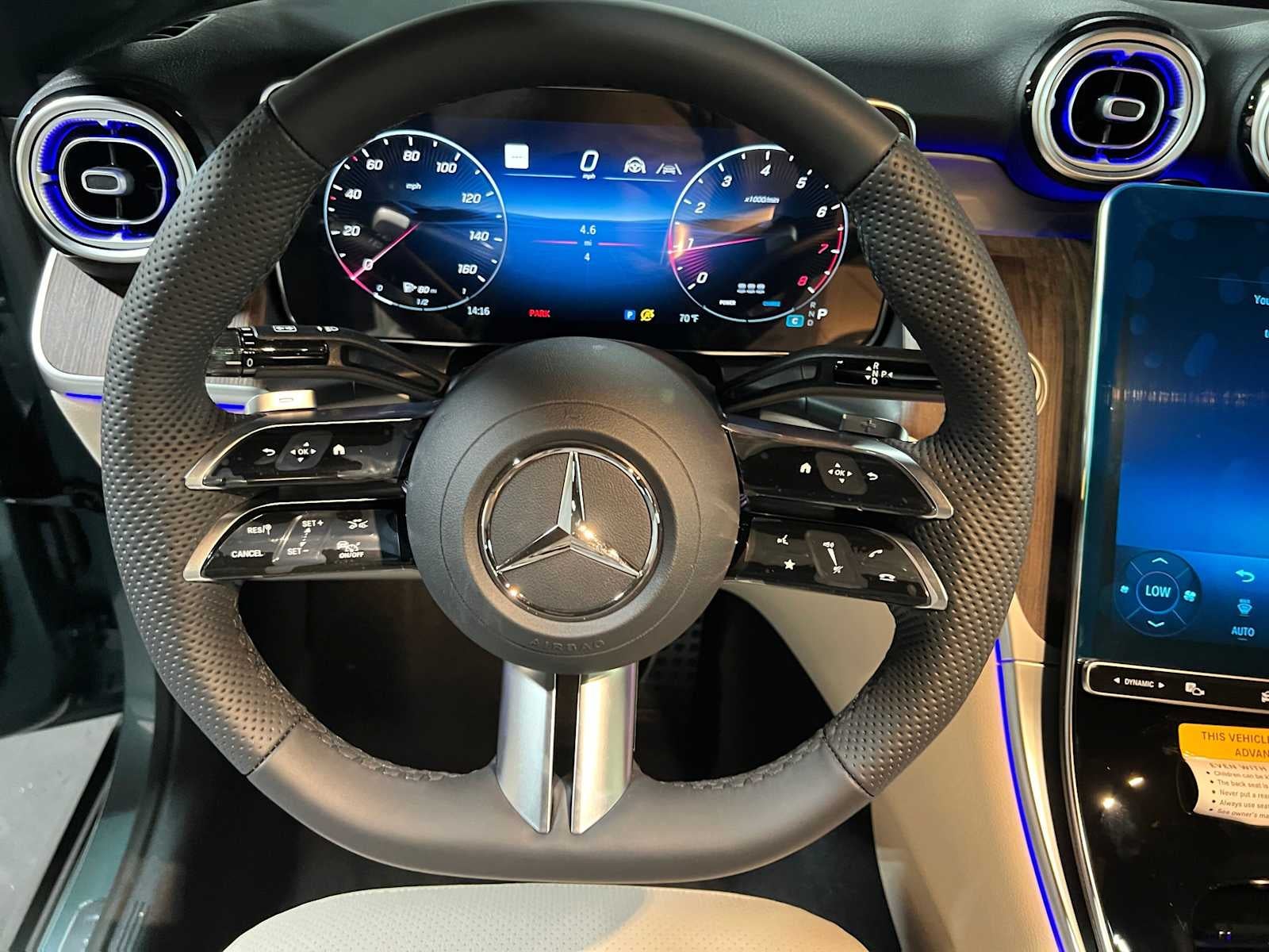 2027 Mercedes-Benz GLC 300 4MATIC® Coupe