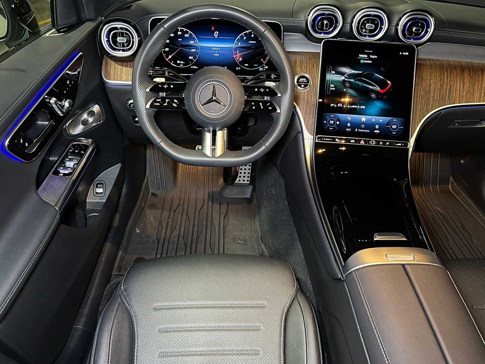 2025 Mercedes-Benz GLC GLC 300