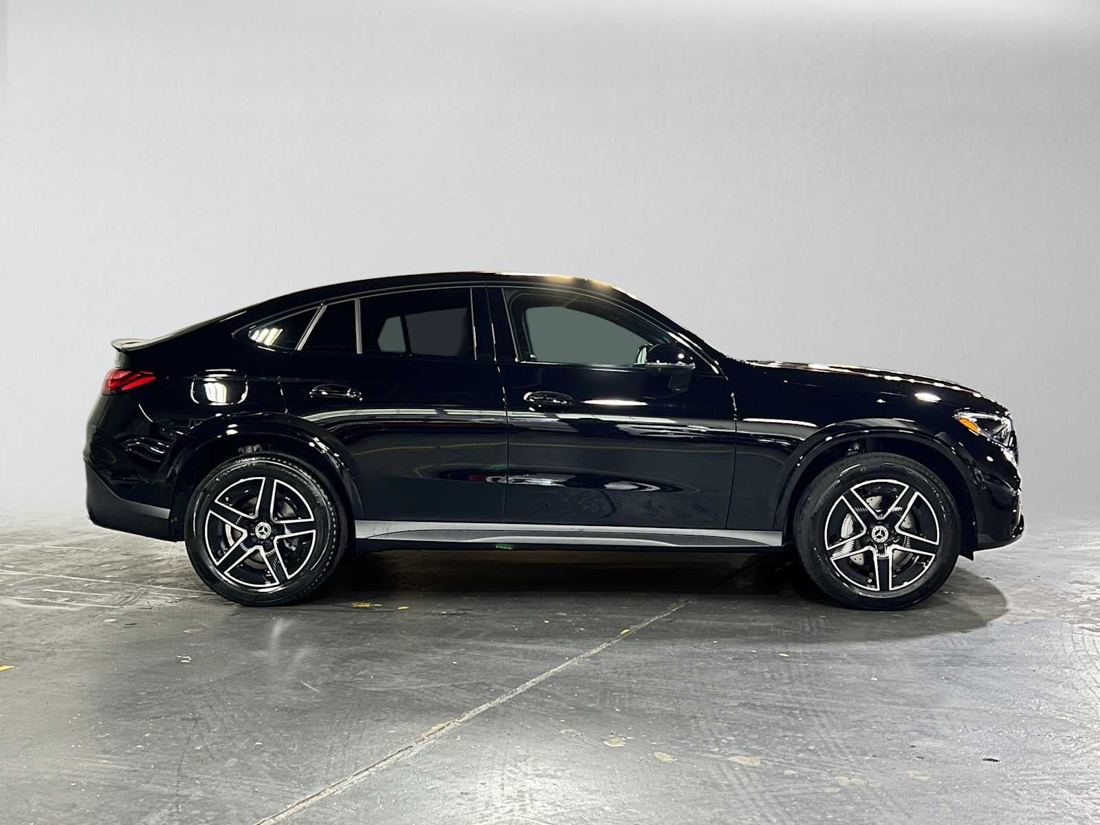 2027 Mercedes-Benz GLC 300 4MATIC® Coupe