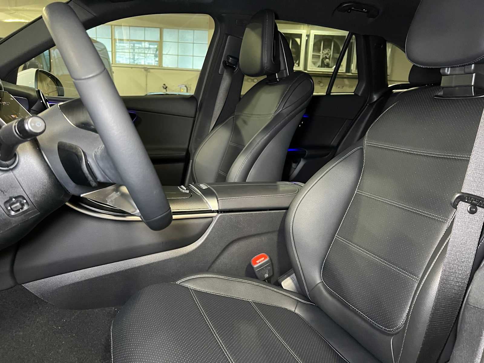 2025 Mercedes-Benz GLC GLC 300