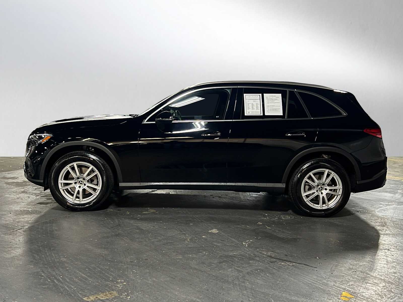 2025 Mercedes-Benz GLC GLC 300