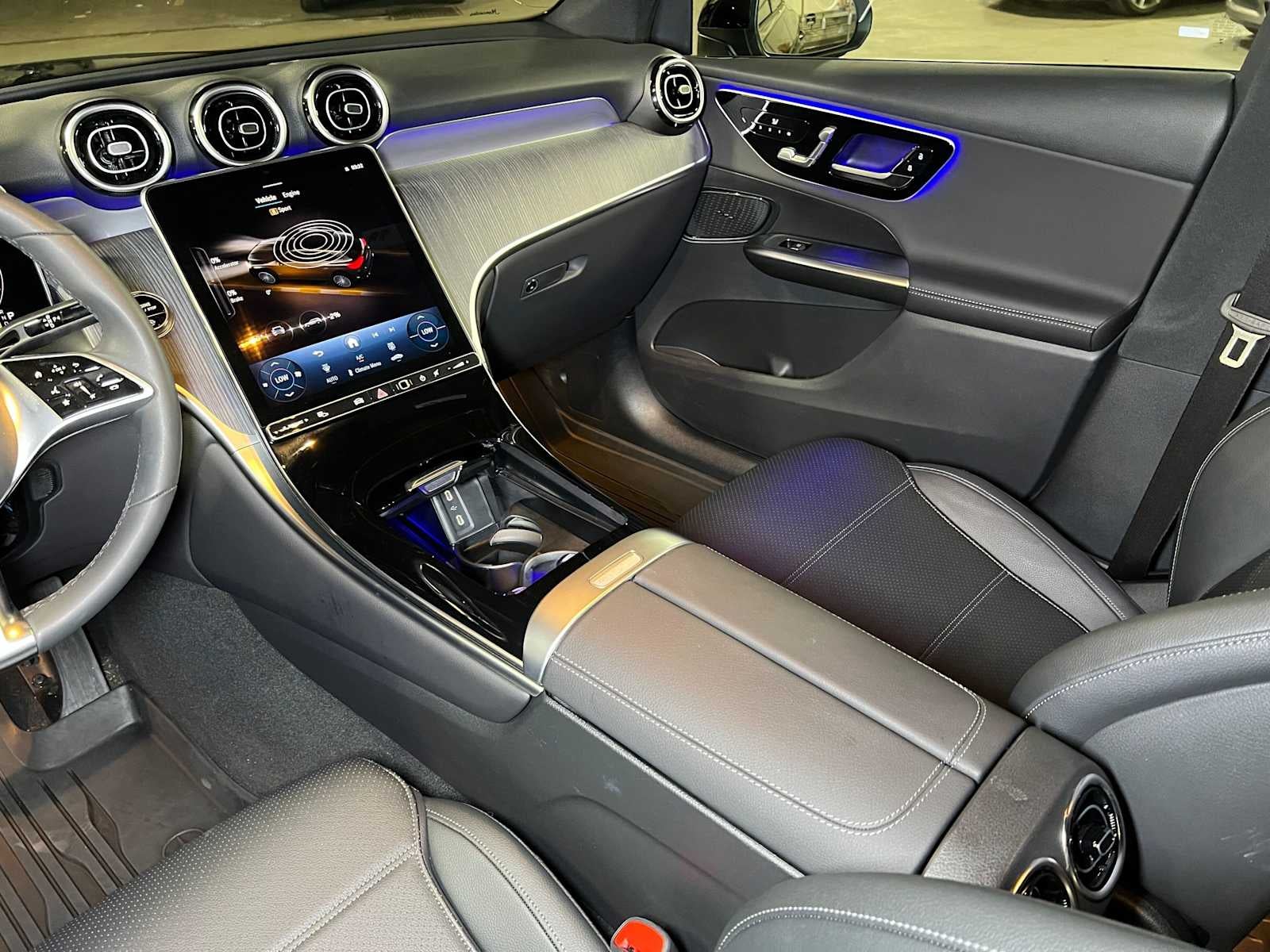 2026 Mercedes-Benz GLC 300 4MATIC® SUV