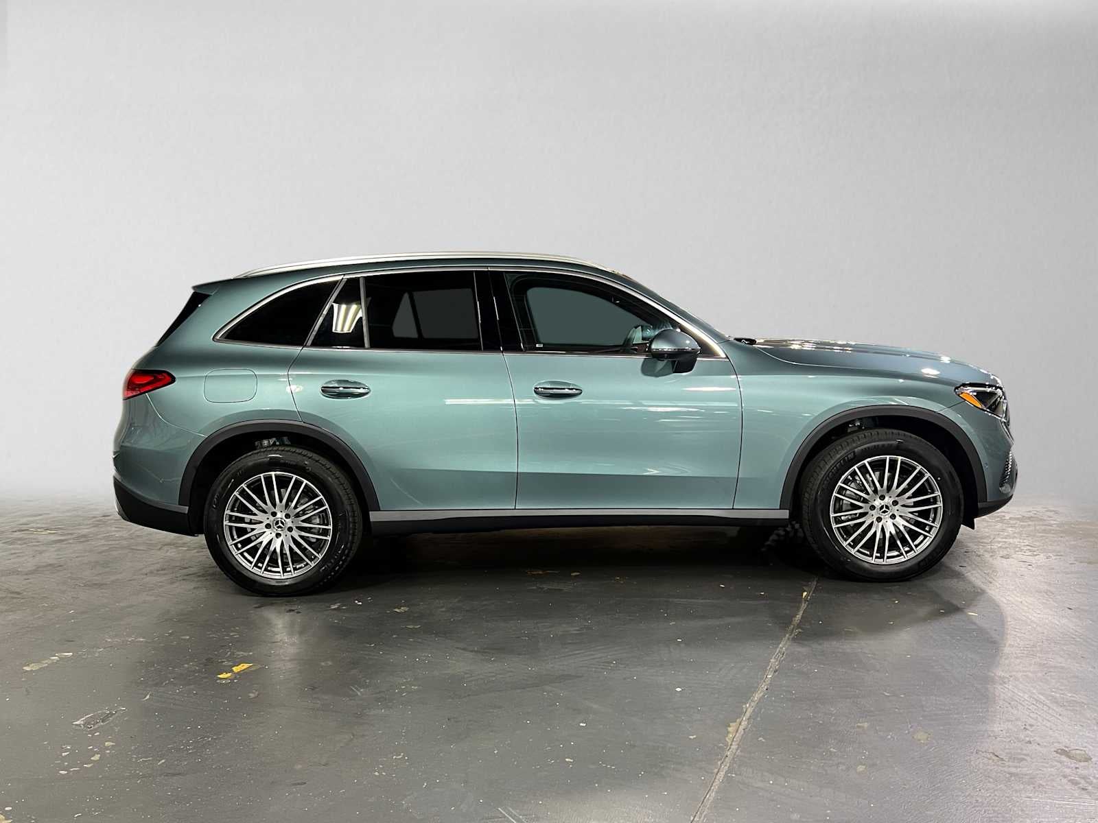 2027 Mercedes-Benz GLC 300 4MATIC® SUV