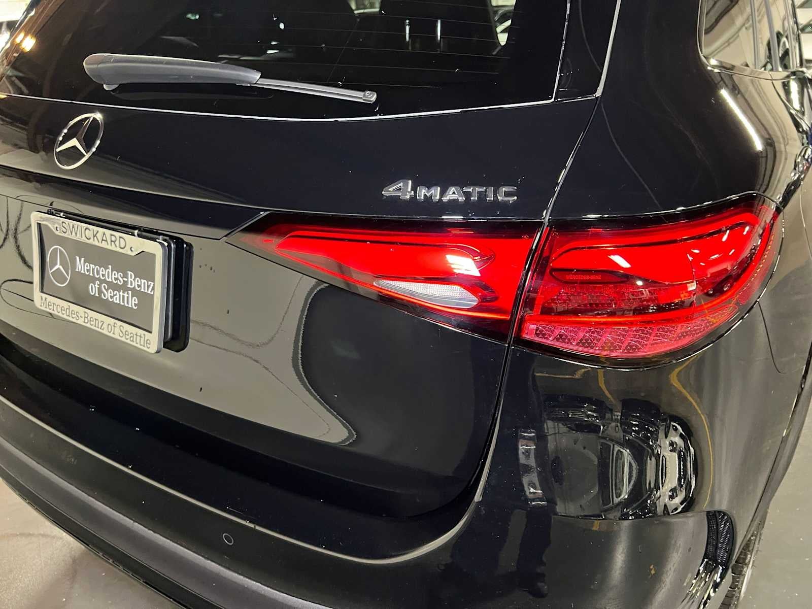 2027 Mercedes-Benz GLC 300 4MATIC® SUV