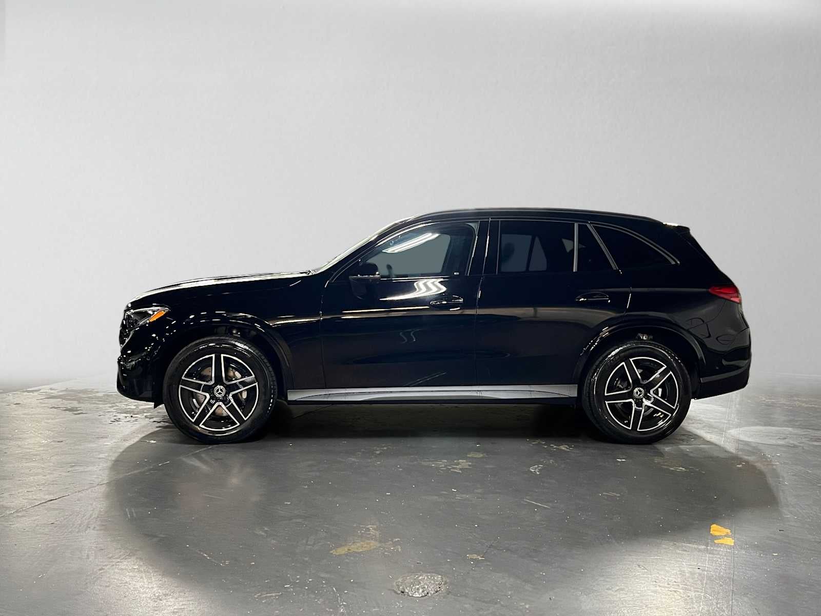 2027 Mercedes-Benz GLC 300 4MATIC® SUV