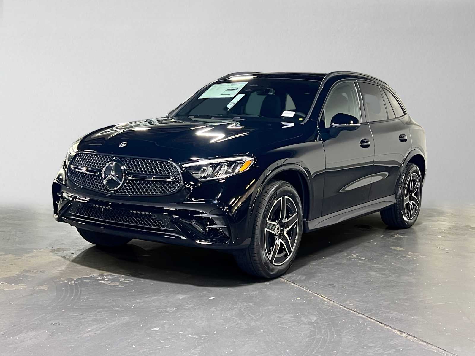 2027 Mercedes-Benz GLC 300 4MATIC® SUV
