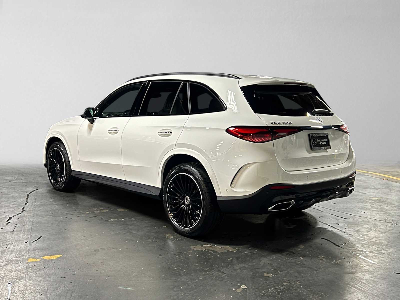 2027 Mercedes-Benz GLC 300 4MATIC® SUV