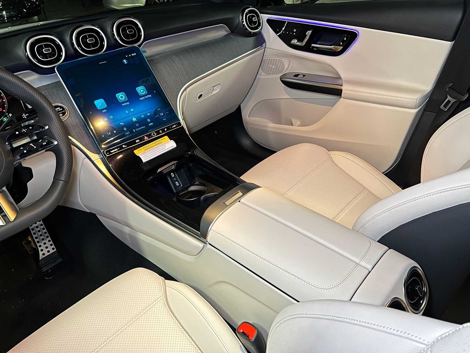 2027 Mercedes-Benz GLC 300 4MATIC® SUV