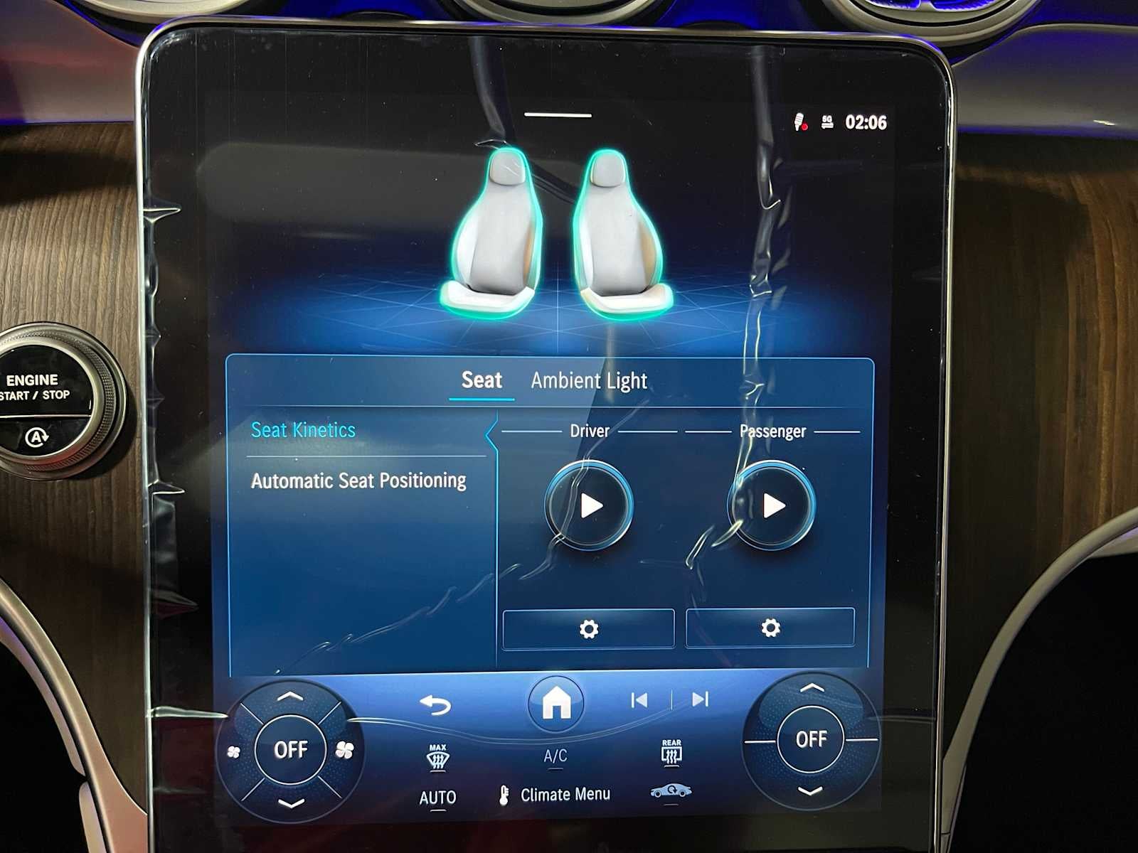 2025 Mercedes-Benz GLC GLC 300