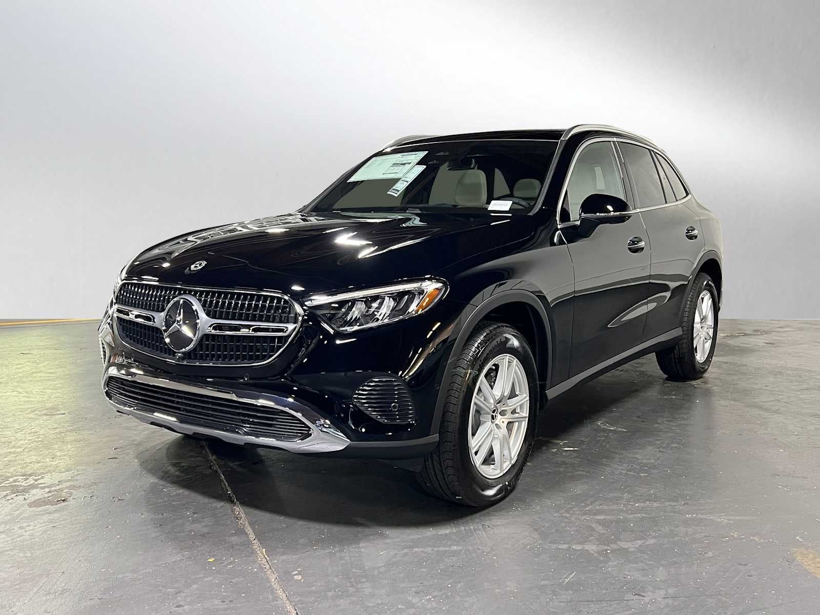 2026 Mercedes-Benz GLC 300 4MATIC® SUV