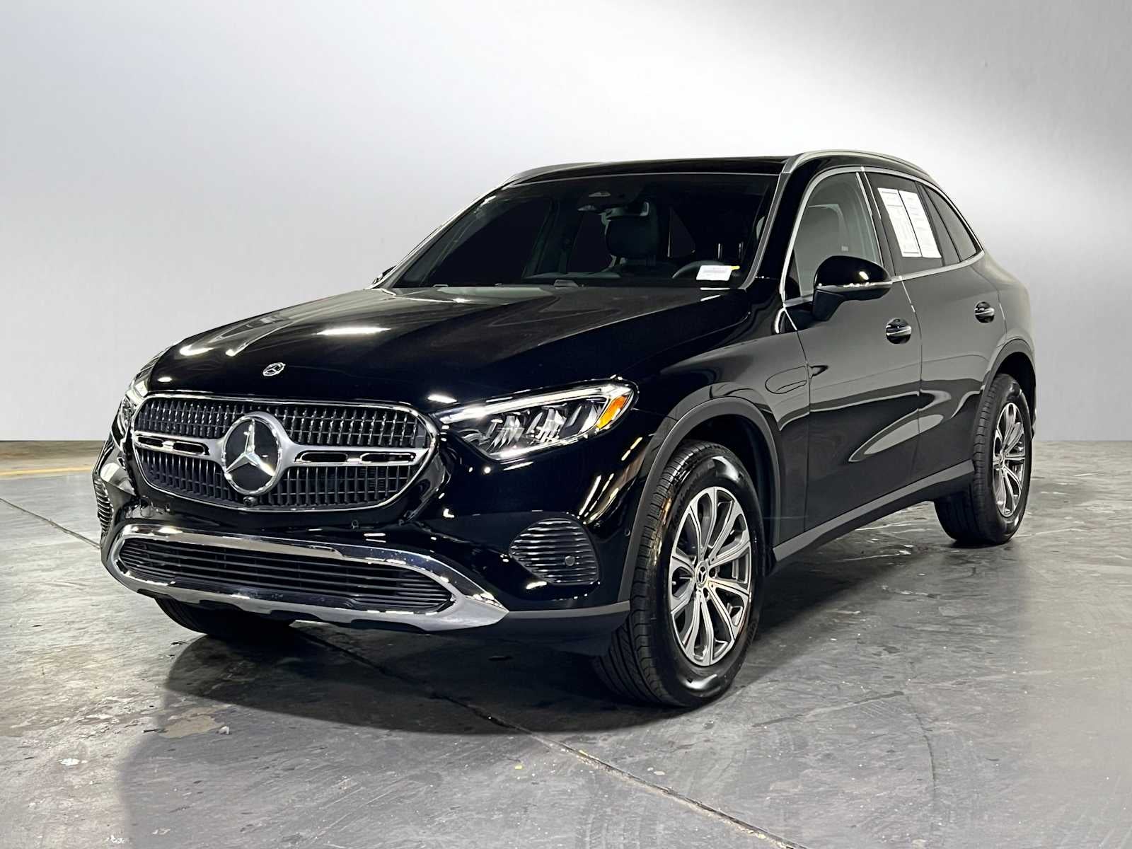 2026 Mercedes-Benz GLC 300 4MATIC® SUV