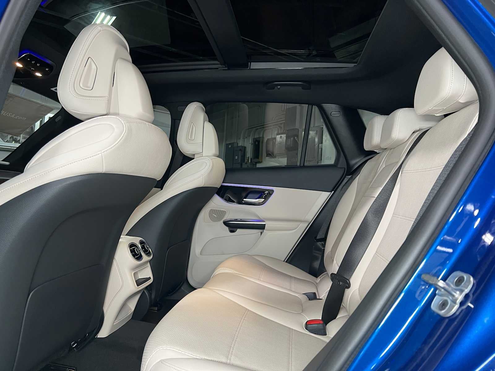 2025 Mercedes-Benz GLC GLC 300